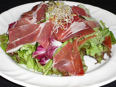 洋食イタリア　生ハムのサラダ　知多市